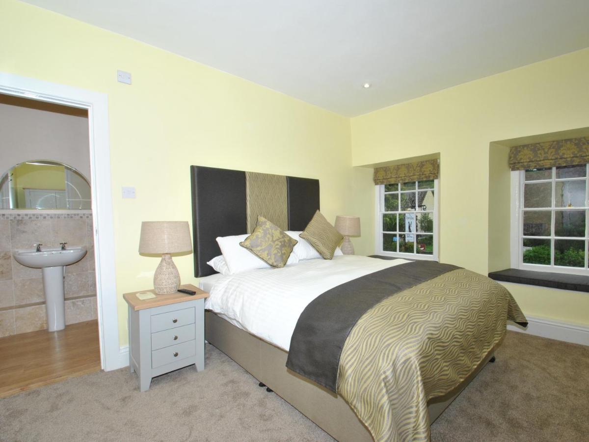 Отель The Hood Arms Kilve Номер фото